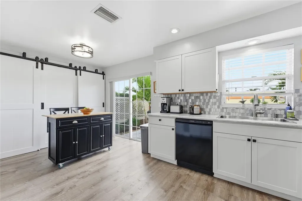 3625 57th Avenue Drive W Bradenton FL 34210