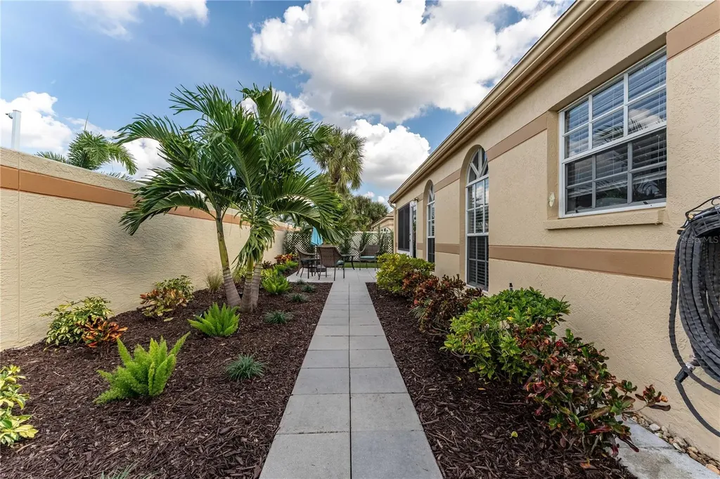 3625 57th Avenue Drive W Bradenton FL 34210