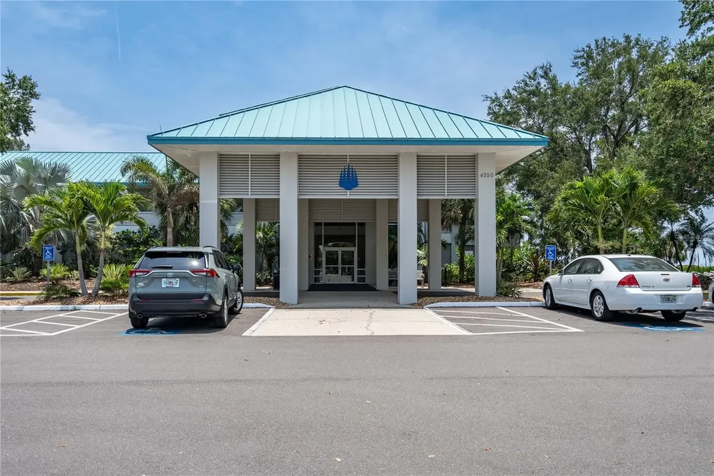 3625 57th Avenue Drive W Bradenton FL 34210