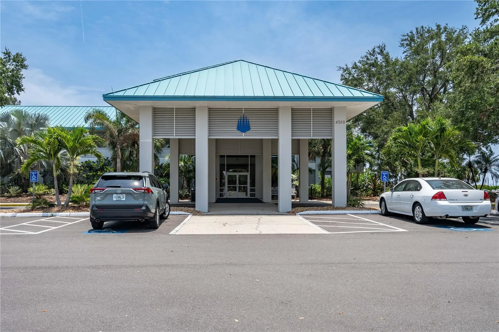 3625 57th Avenue Drive W Bradenton FL 34210