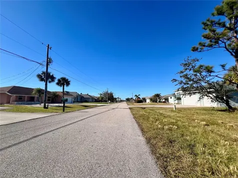 84 Fairway Road Rotonda West FL 33947