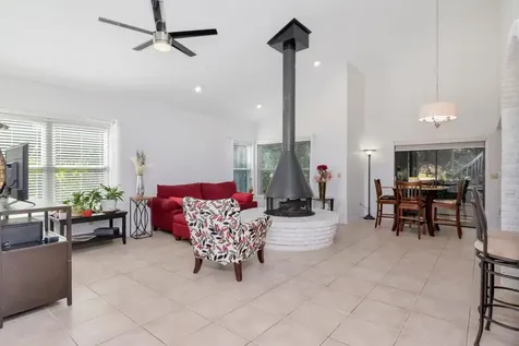 13902 Bardmoor Place Tampa FL 33618