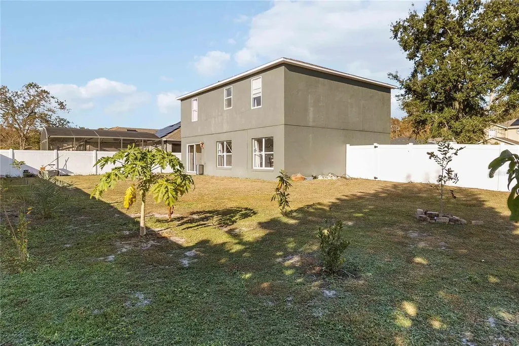 129 Mediterranean Court Kissimmee FL 34758
