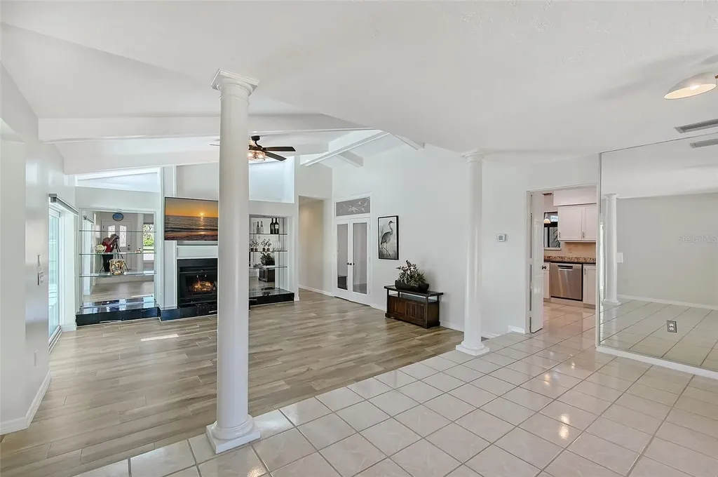 3704 Prairie Dunes Drive Sarasota FL 34238