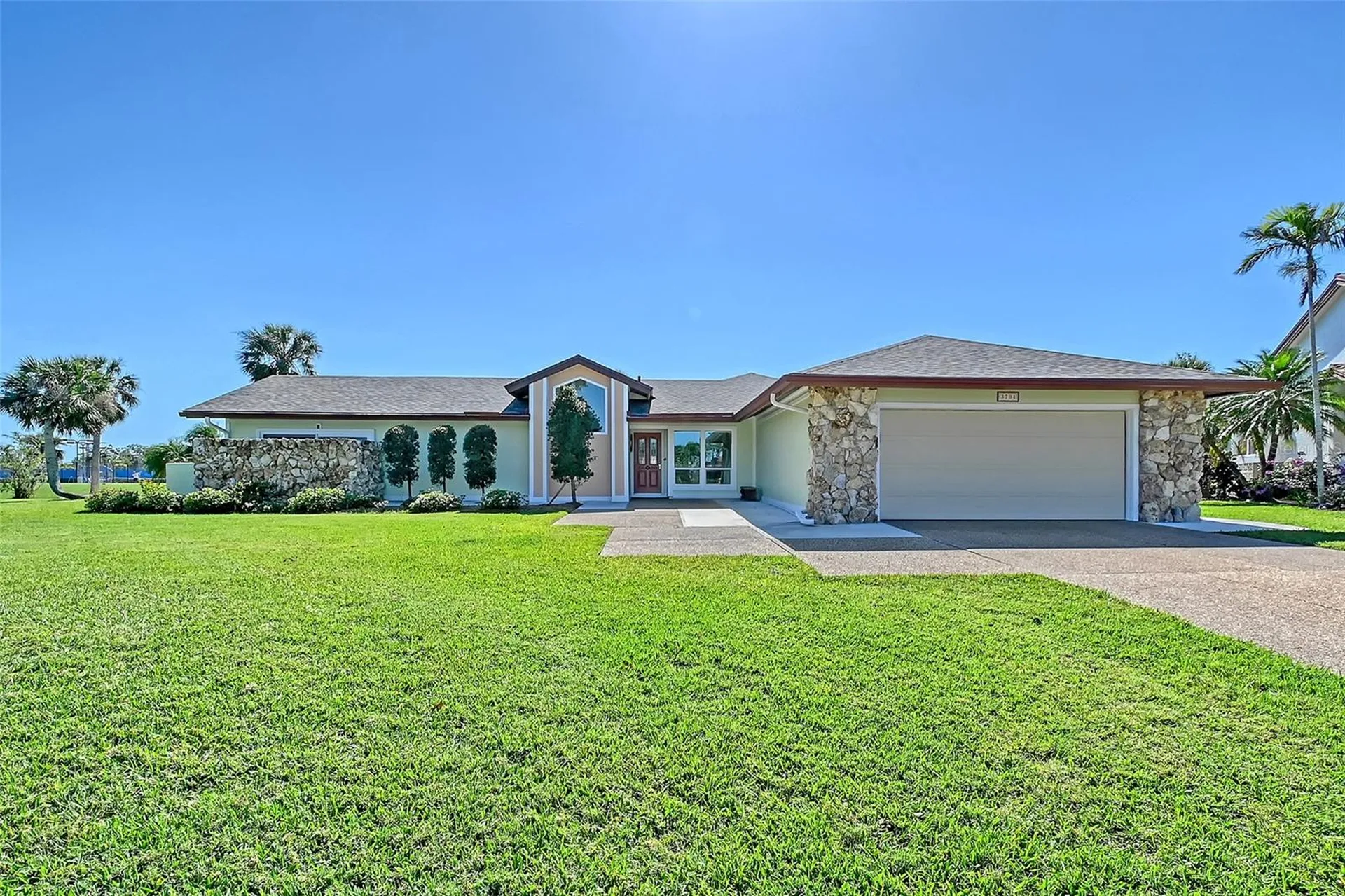 Sarasota FL, 3704 Prairie Dunes Drive