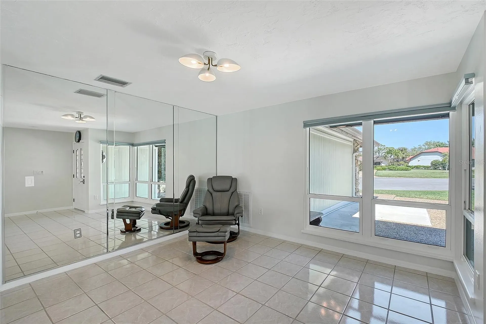 3704 Prairie Dunes Drive Sarasota FL 34238