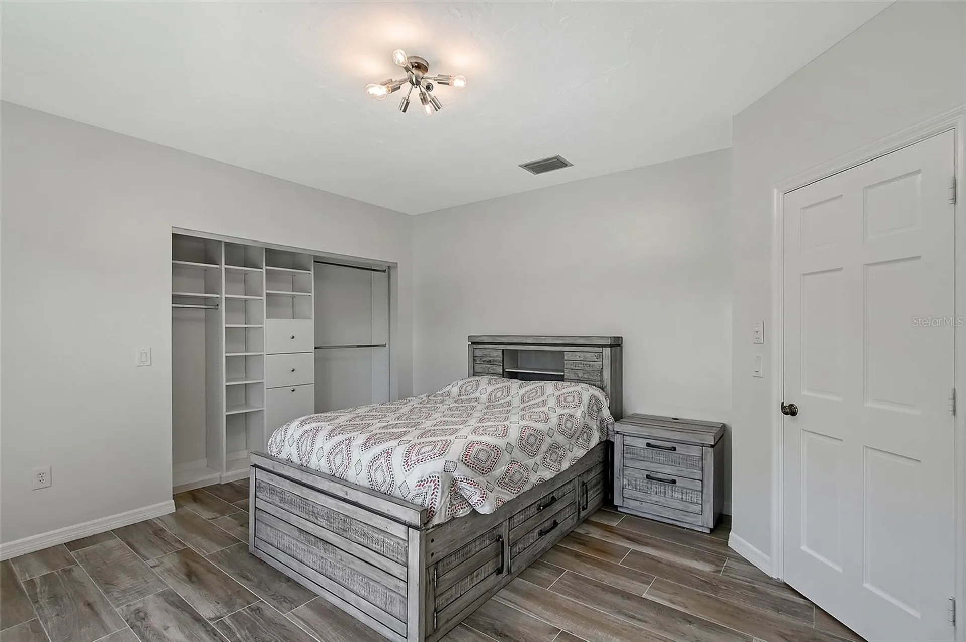 3704 Prairie Dunes Drive Sarasota FL 34238