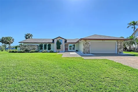 3704 Prairie Dunes Drive Sarasota FL 34238