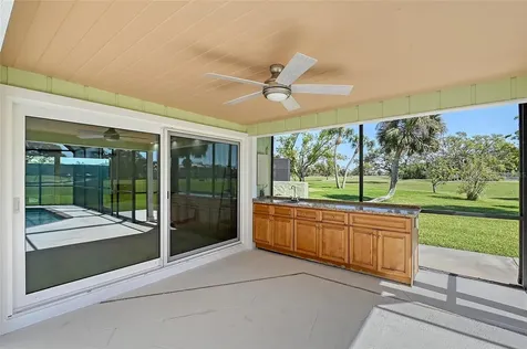 3704 Prairie Dunes Drive Sarasota FL 34238