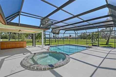 3704 Prairie Dunes Drive Sarasota FL 34238
