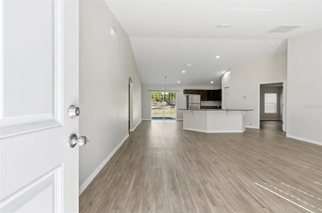 2039 W Shellbark Drive Citrus Springs FL 34434