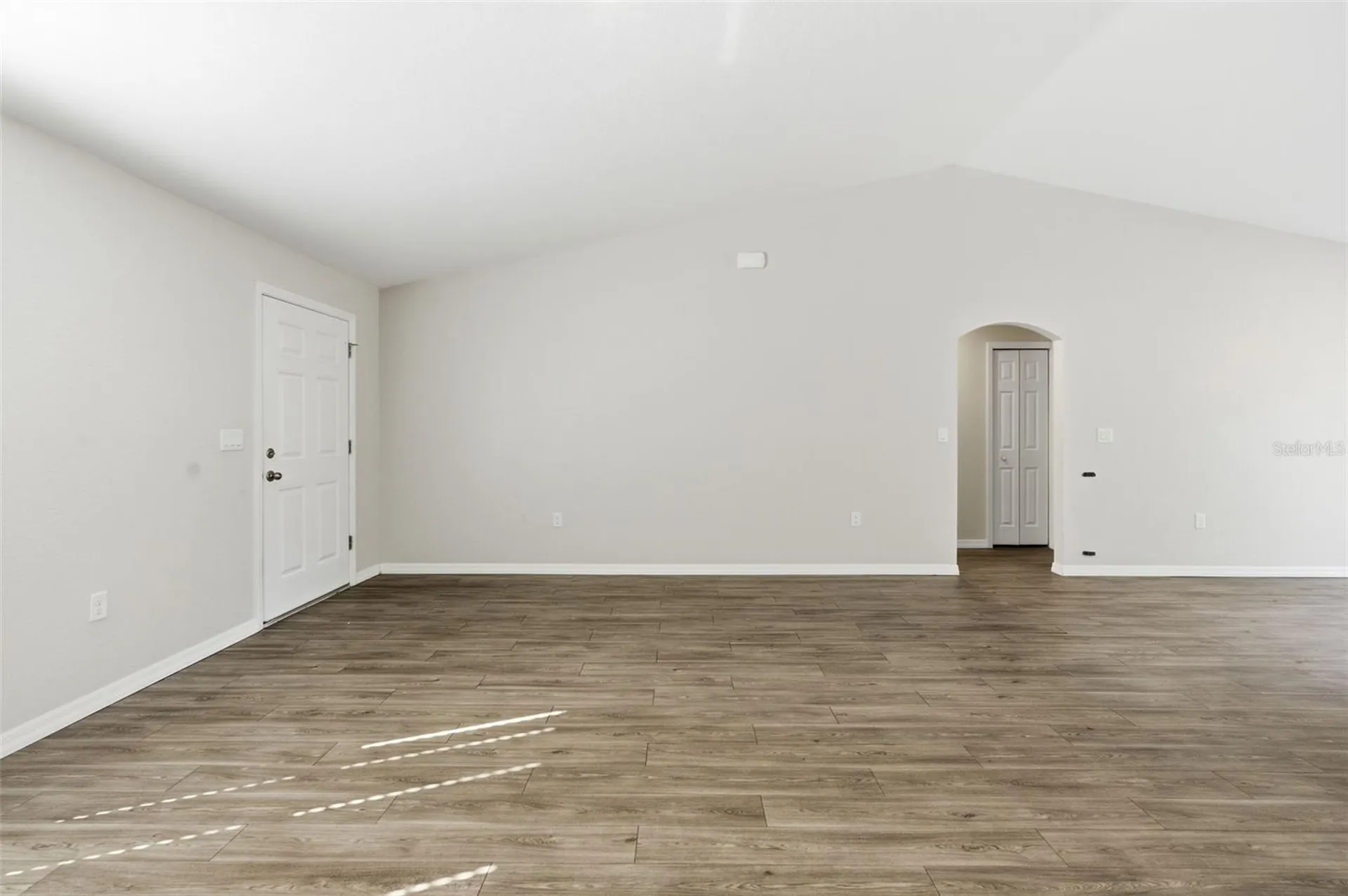 2039 W Shellbark Drive Citrus Springs FL 34434