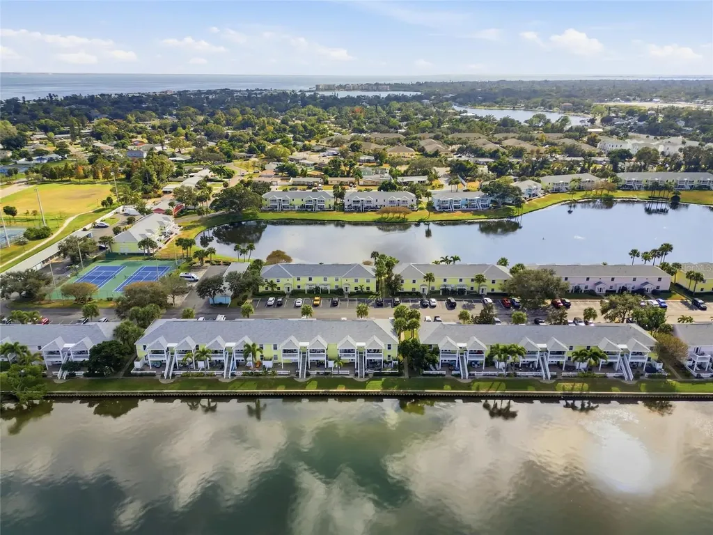 220 Pompano Drive SE St Petersburg FL 33705
