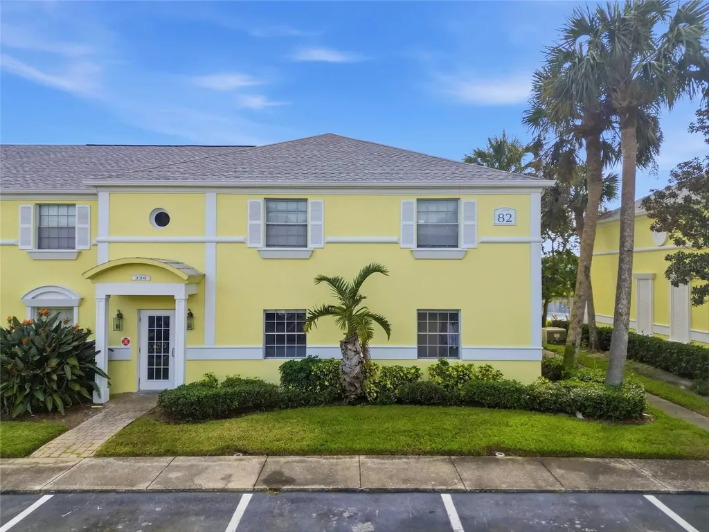 220 Pompano Drive SE St Petersburg FL 33705