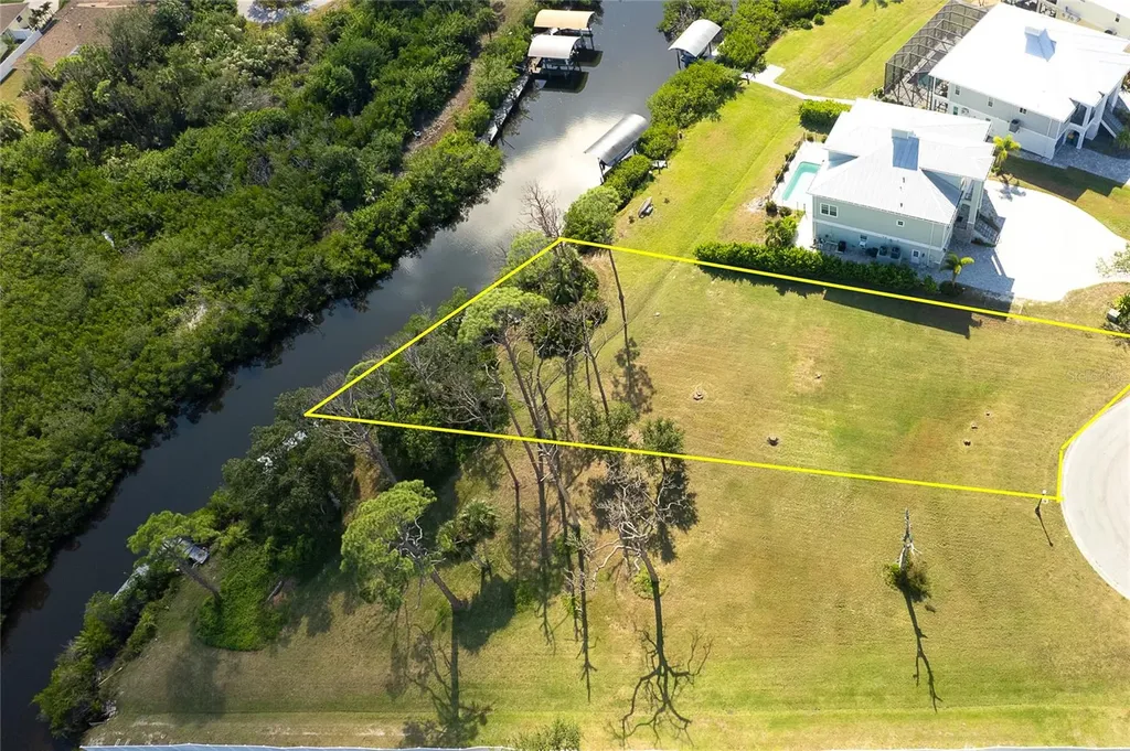 8089 Weyers Court Englewood FL 34224