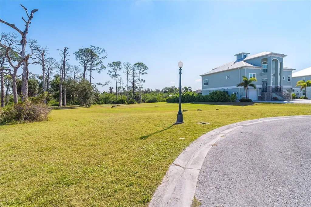 8089 Weyers Court Englewood FL 34224
