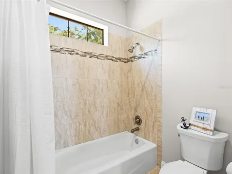 1520 Canopy Oaks Court St Cloud FL 34771