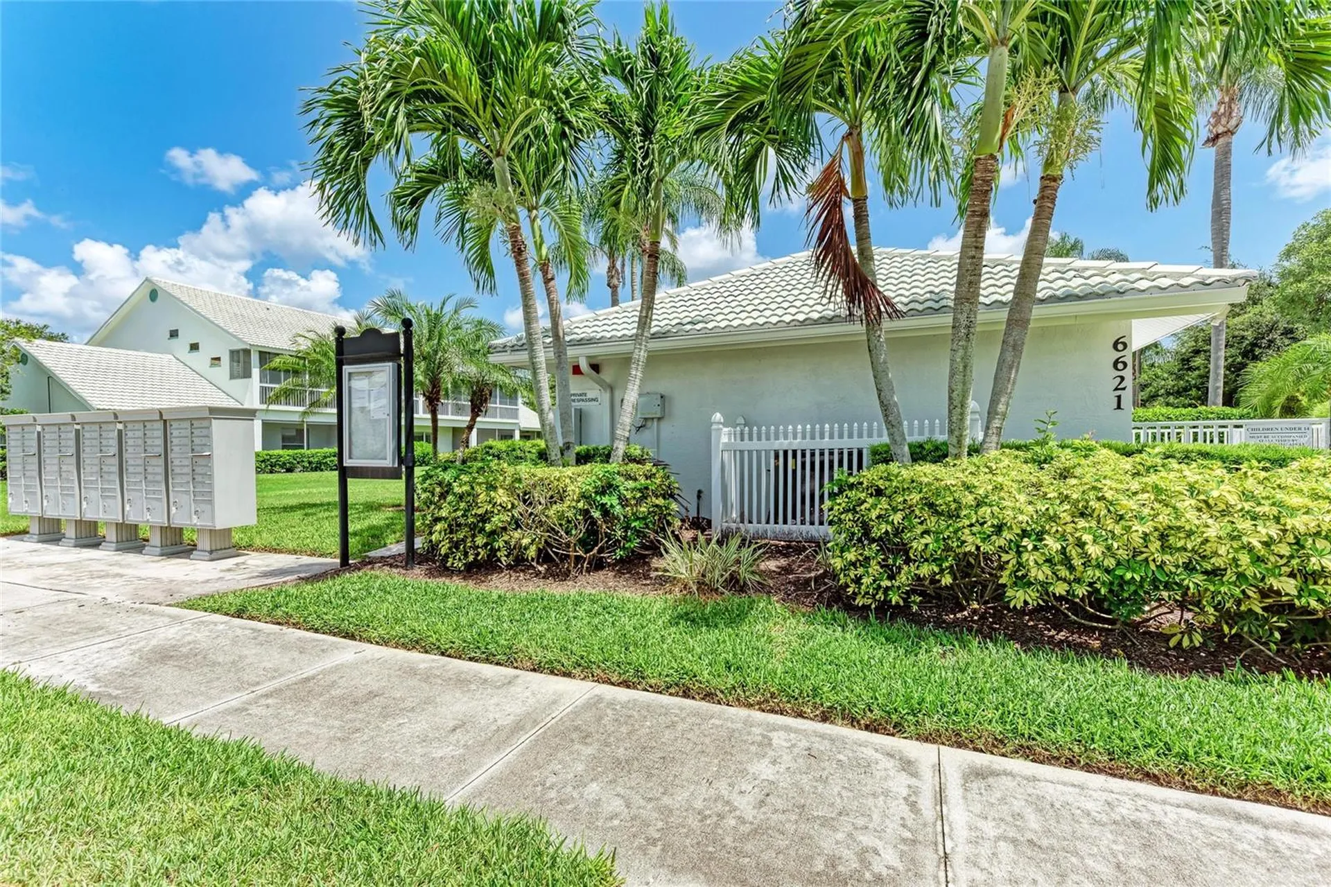 6817 Fairview Terrace Bradenton FL 34203