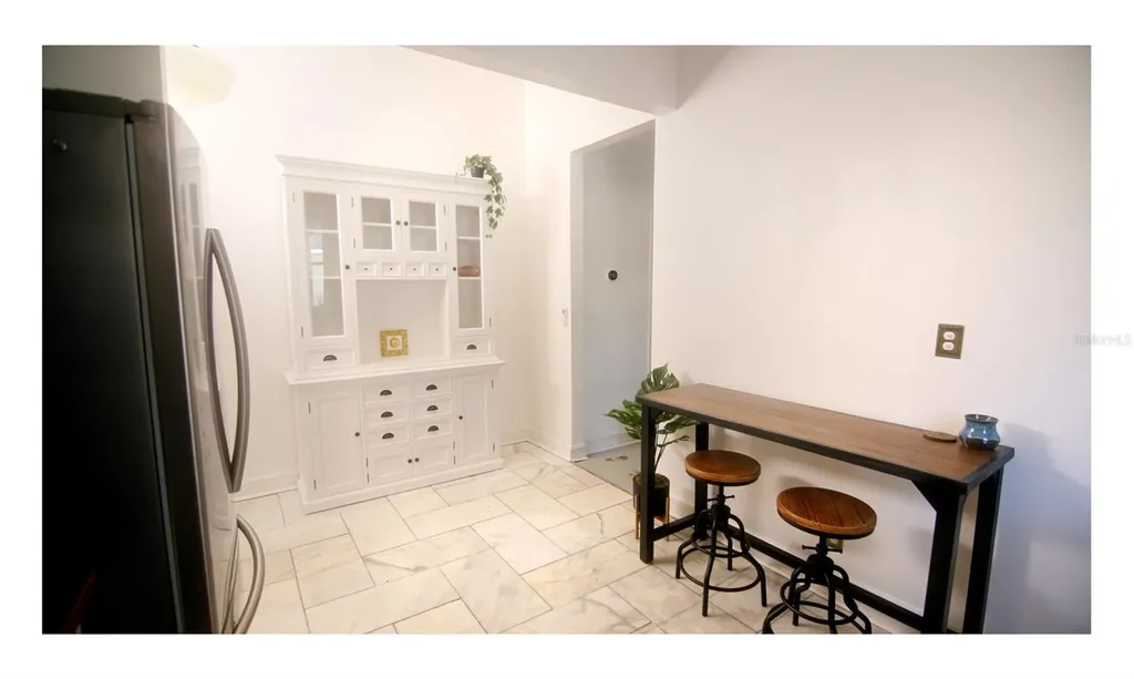 2302 N Morgan Street Tampa FL 33602