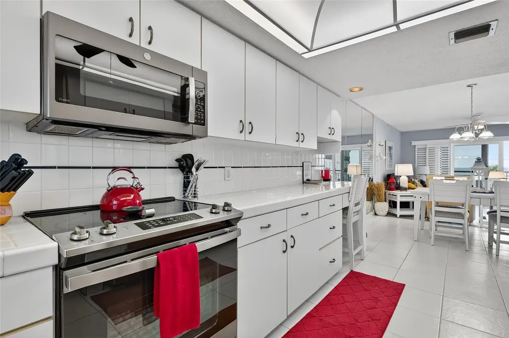 2290 Ocean Shore Boulevard Ormond Beach FL 32176
