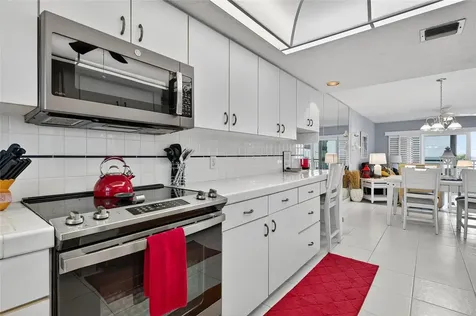 2290 Ocean Shore Boulevard Ormond Beach FL 32176