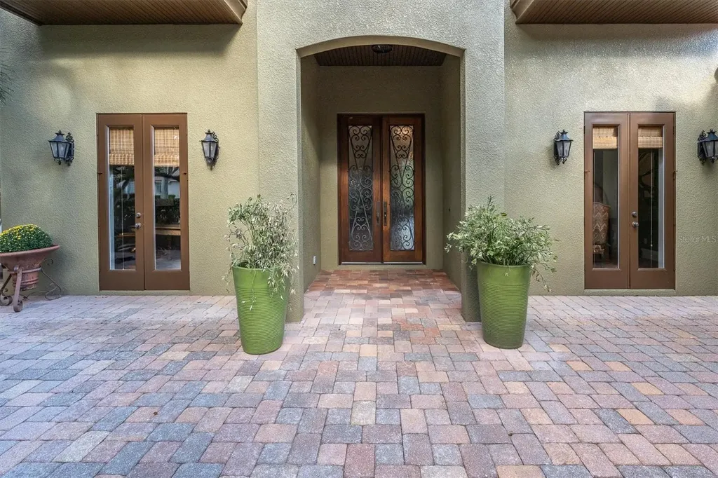 10221 Golden Eagle Drive Largo FL 33778