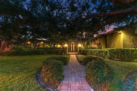 10221 Golden Eagle Drive Largo FL 33778
