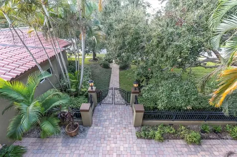 10221 Golden Eagle Drive Largo FL 33778