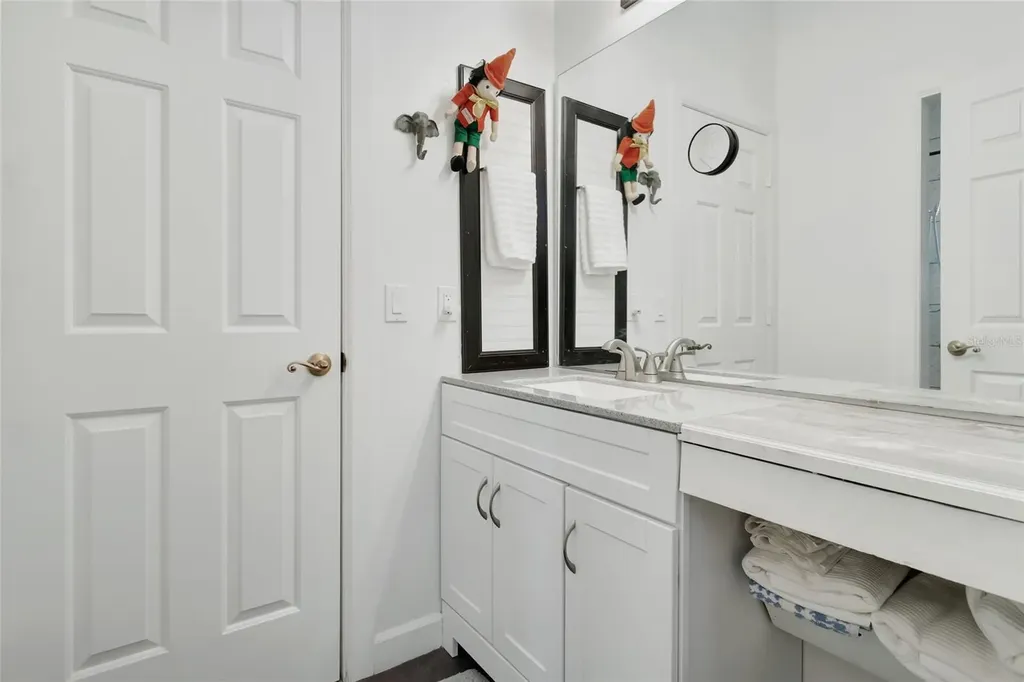 33025 Lake Bend Circle Leesburg FL 34788