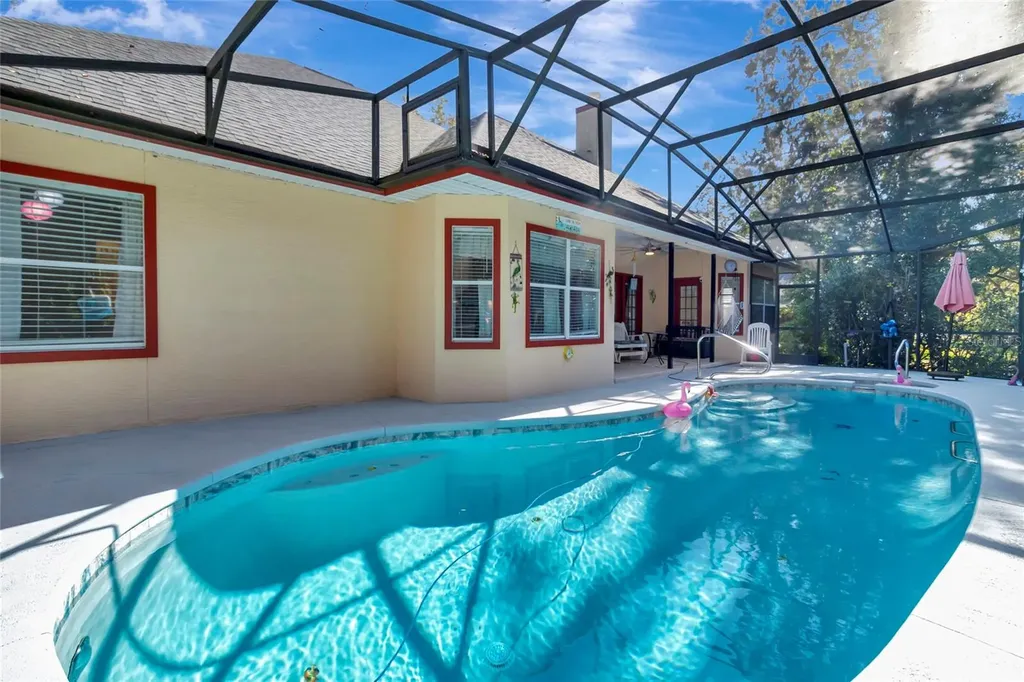 33025 Lake Bend Circle Leesburg FL 34788