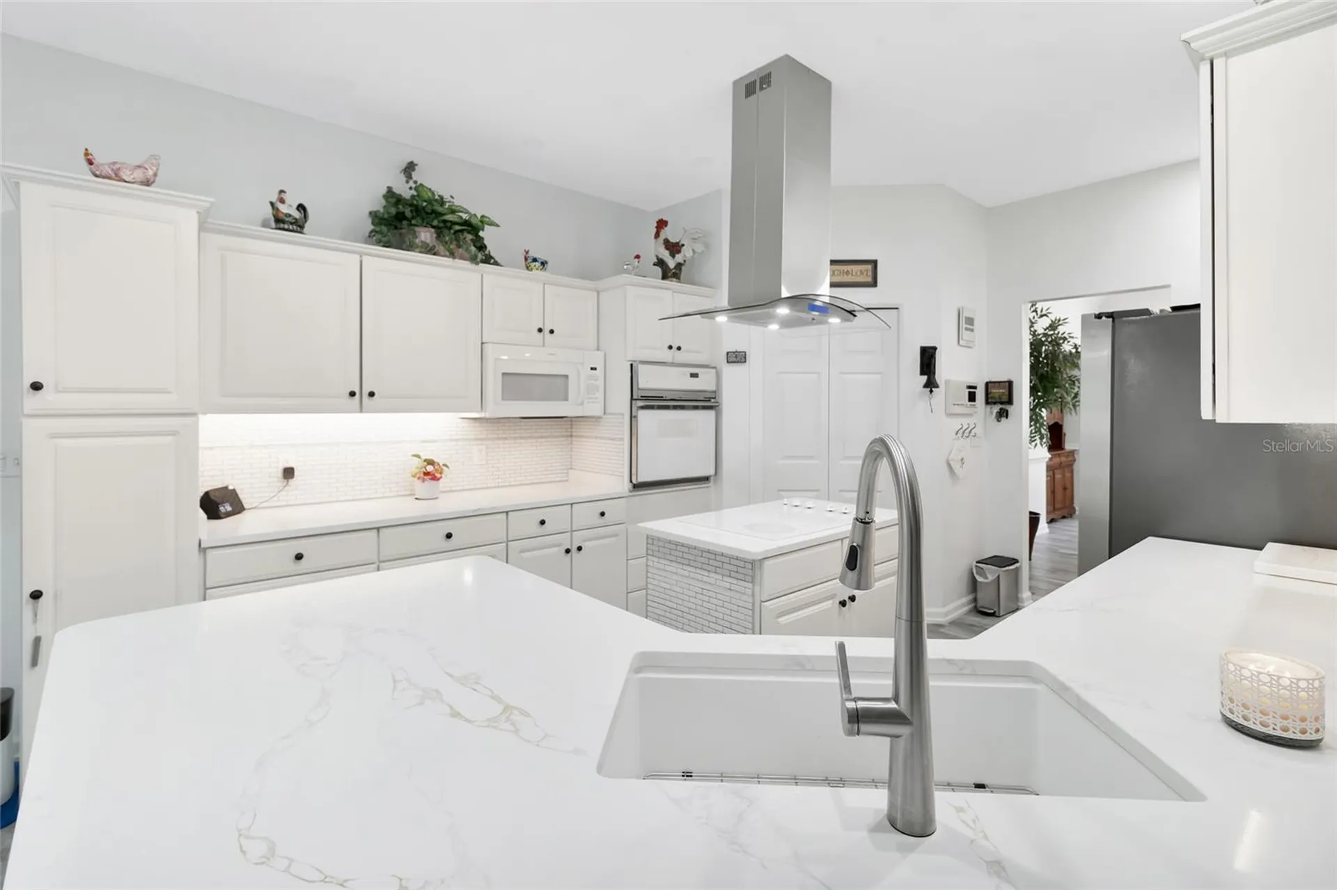 33025 Lake Bend Circle Leesburg FL 34788