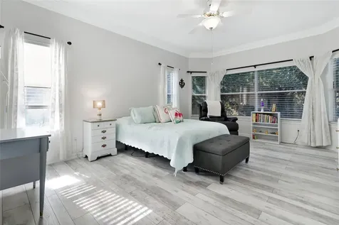 33025 Lake Bend Circle Leesburg FL 34788