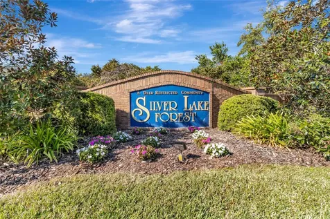 33025 Lake Bend Circle Leesburg FL 34788