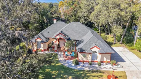 33025 Lake Bend Circle Leesburg FL 34788