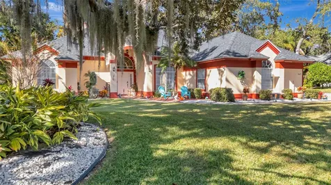 33025 Lake Bend Circle Leesburg FL 34788