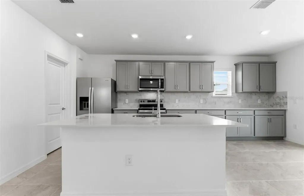 1098 Silverlake Boulevard Lake Alfred FL 33850