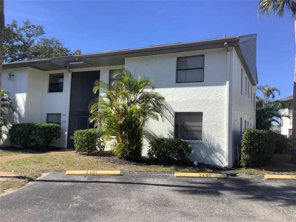 2481 Twin Drive Sarasota FL 34234