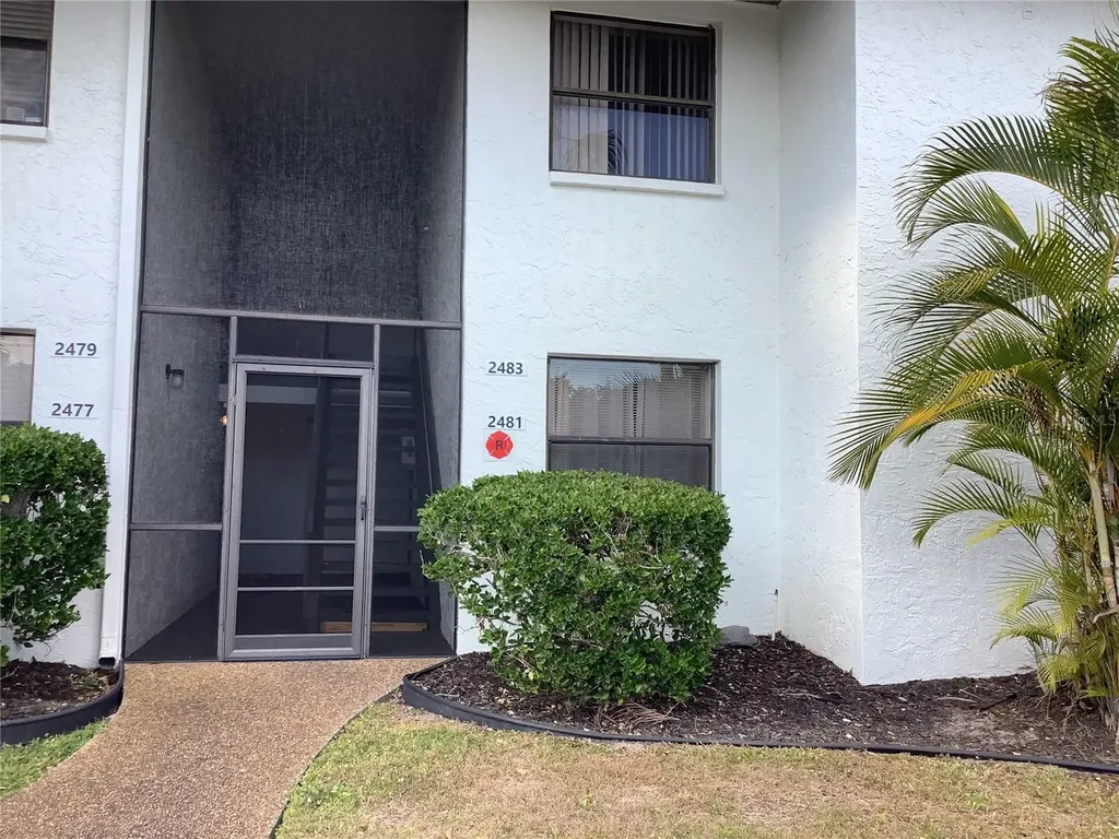 2481 Twin Drive Sarasota FL 34234