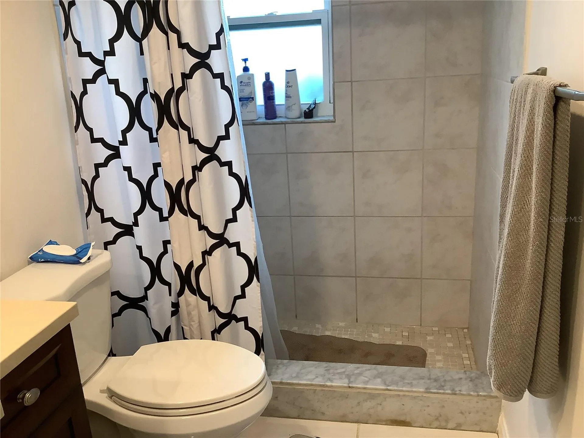 2481 Twin Drive Sarasota FL 34234