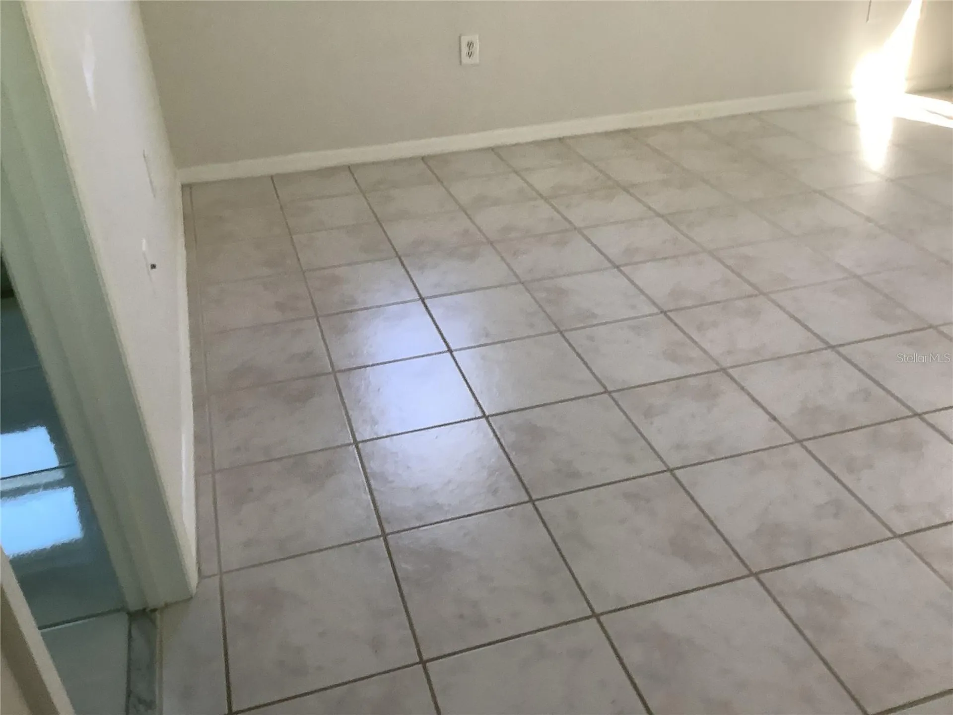 2481 Twin Drive Sarasota FL 34234