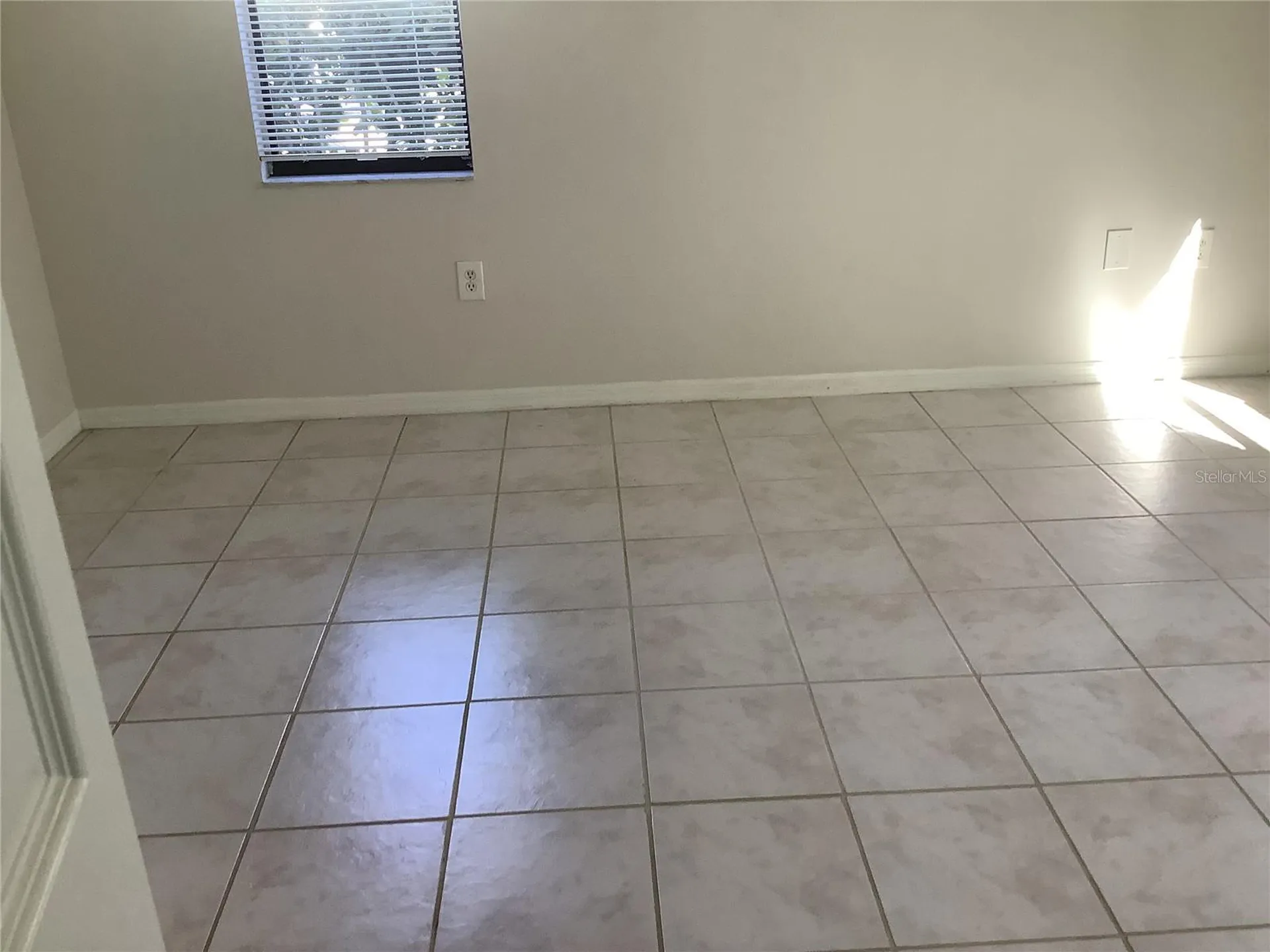 2481 Twin Drive Sarasota FL 34234