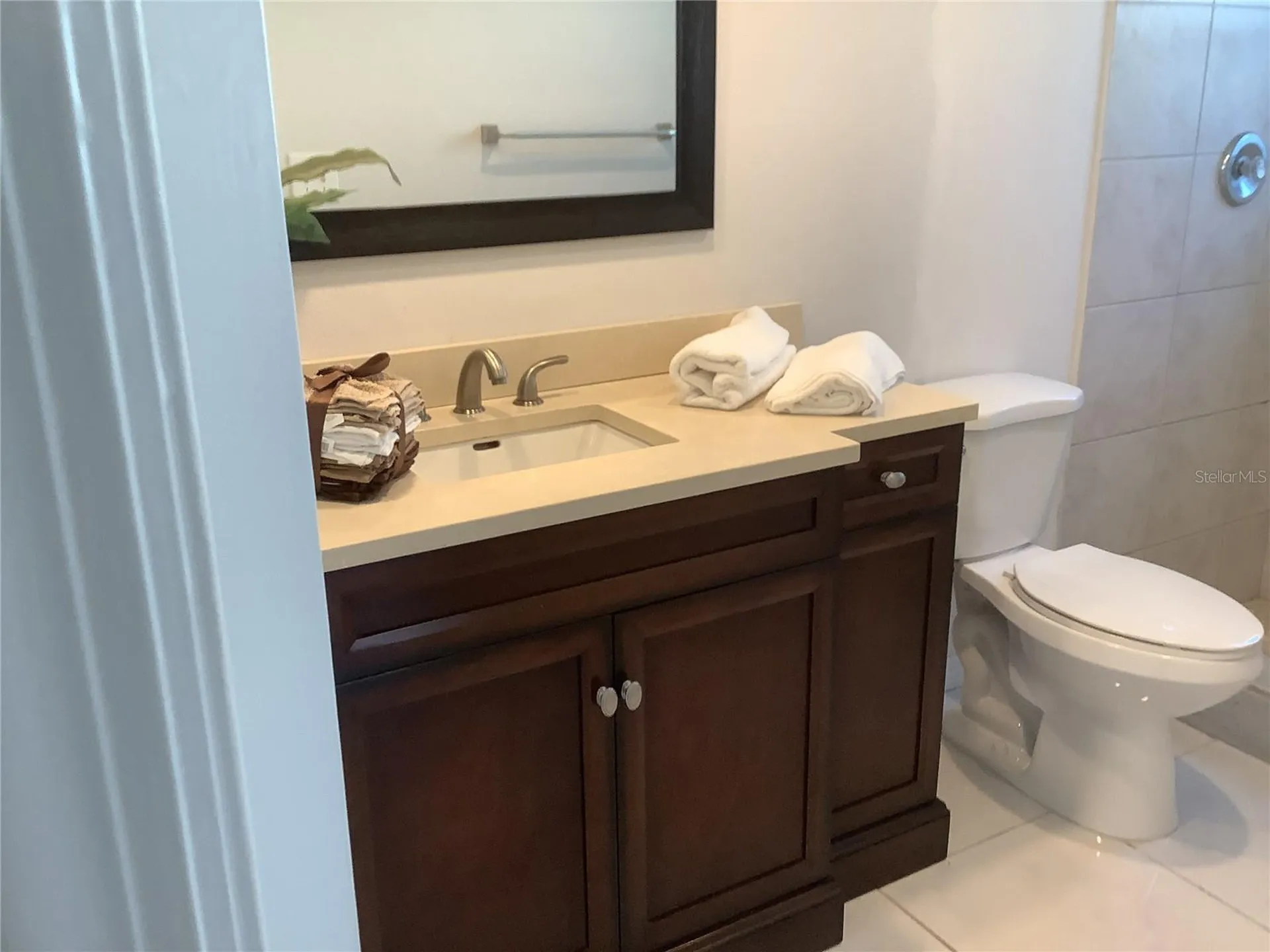 2481 Twin Drive Sarasota FL 34234
