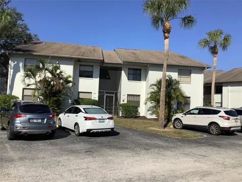 2481 Twin Drive Sarasota FL 34234