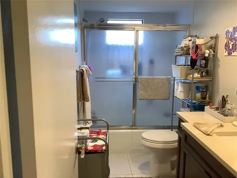 2481 Twin Drive Sarasota FL 34234