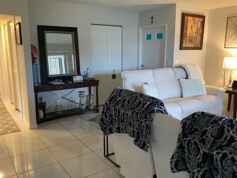 2481 Twin Drive Sarasota FL 34234