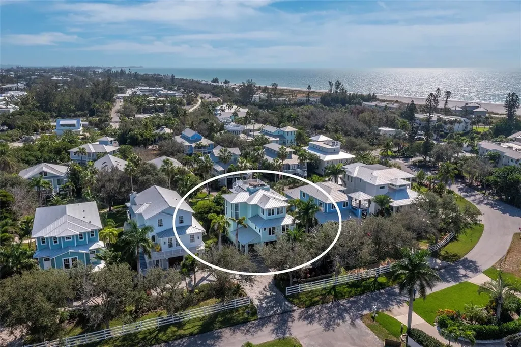 333 Firehouse Court Longboat Key FL 34228