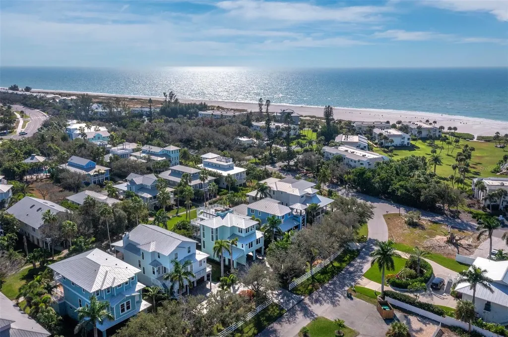 333 Firehouse Court Longboat Key FL 34228