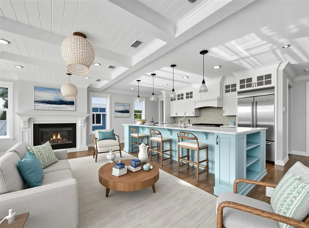 333 Firehouse Court Longboat Key FL 34228
