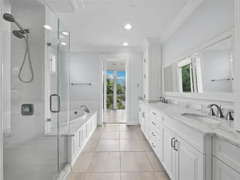 333 Firehouse Court Longboat Key FL 34228