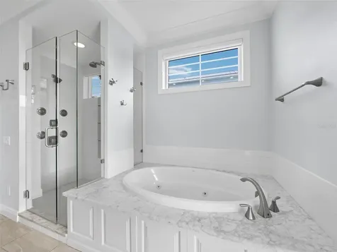 333 Firehouse Court Longboat Key FL 34228